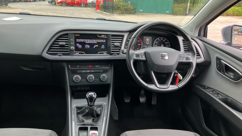 SEAT Leon 1.2 TSI SE Dynamic Technology 5dr Petrol Hatchback